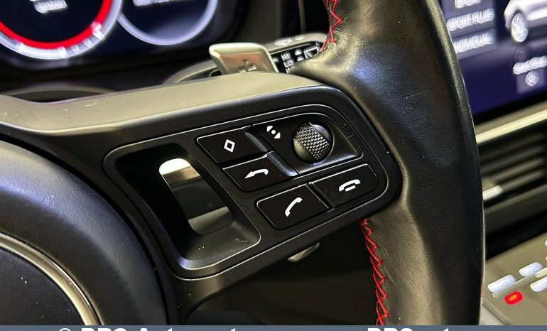 Porsche Cayenne GTS Automatas 2021 full