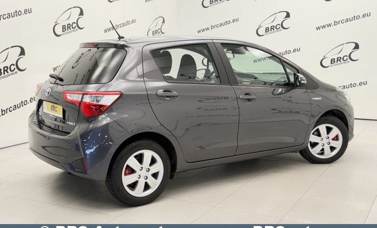 Toyota Yaris 1.5 Hybrid Automatas 2017 full