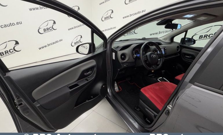Toyota Yaris 1.5 Hybrid Automatas 2017 full