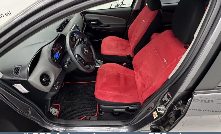 Toyota Yaris 1.5 Hybrid Automatas 2017 full