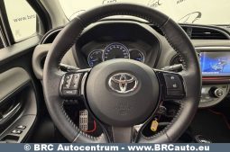 Toyota Yaris 1.5 Hybrid Automatas 2017 full