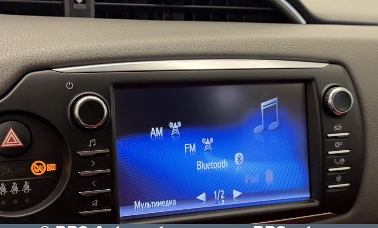 Toyota Yaris 1.5 Hybrid Automatas 2017 full