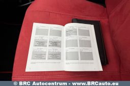 Toyota Yaris 1.5 Hybrid Automatas 2017 full