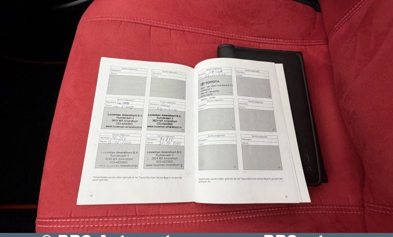 Toyota Yaris 1.5 Hybrid Automatas 2017 full