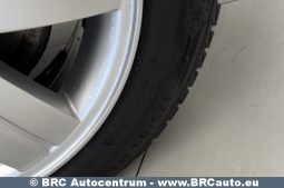 Toyota Yaris 1.5 Hybrid Automatas 2017 full