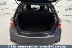 Toyota Yaris 1.5 Hybrid Automatas 2017 full