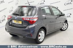 Toyota Yaris 1.5 Hybrid Automatas 2017 full