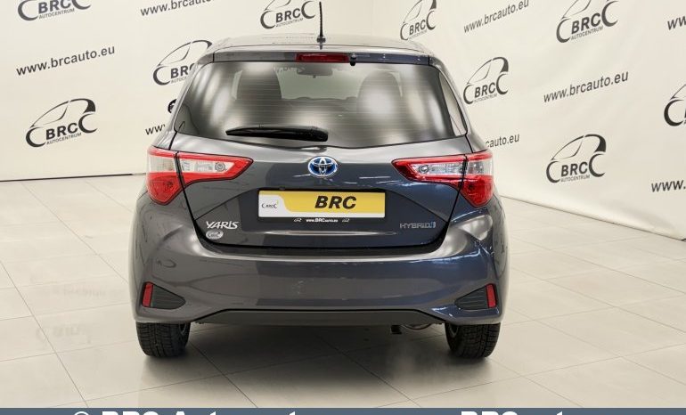 Toyota Yaris 1.5 Hybrid Automatas 2017 full