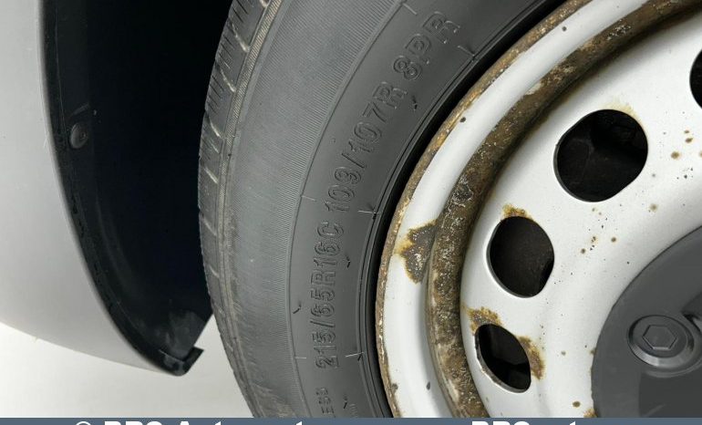 Toyota Proace 2.0 D-4D Panel Van Medium Single 2021 full