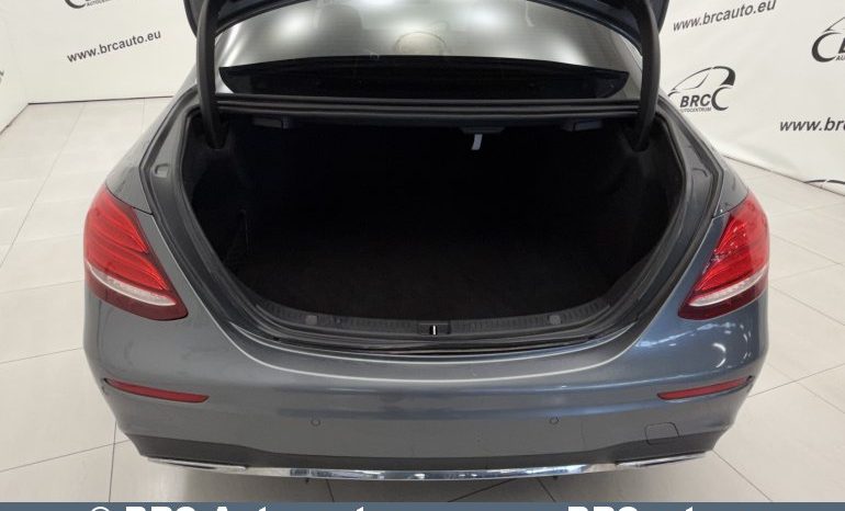 Mercedes-Benz E 220 d AMG Automatas 2016 full