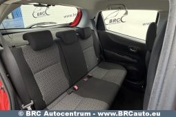 Toyota Yaris 1.3 VVT-i 2013 full