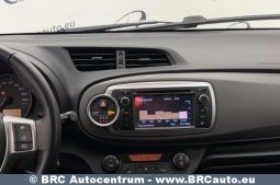 Toyota Yaris 1.3 VVT-i 2013 full