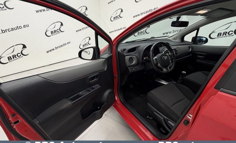 Toyota Yaris 1.3 VVT-i 2013 full