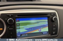 Toyota Yaris 1.3 VVT-i 2013 full