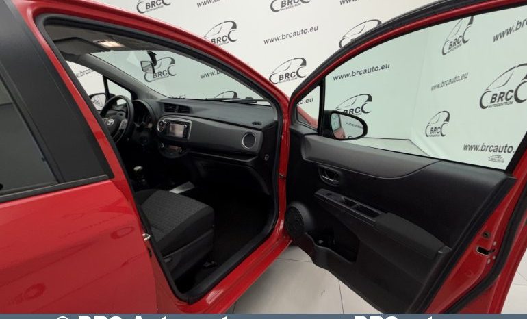 Toyota Yaris 1.3 VVT-i 2013 full