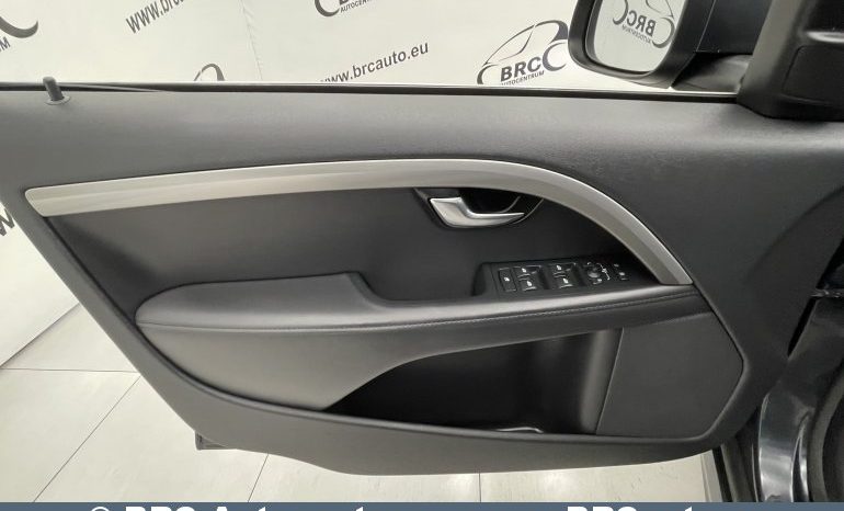 Volvo V70 D2 Drive Automatas 2012 full