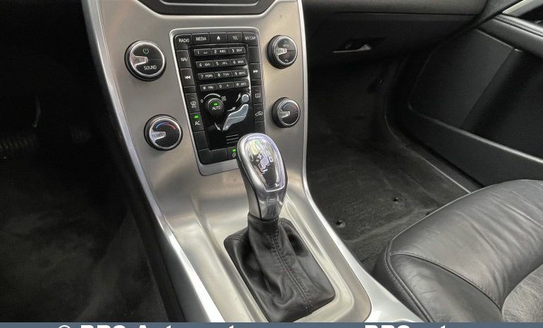 Volvo V70 D2 Drive Automatas 2012 full