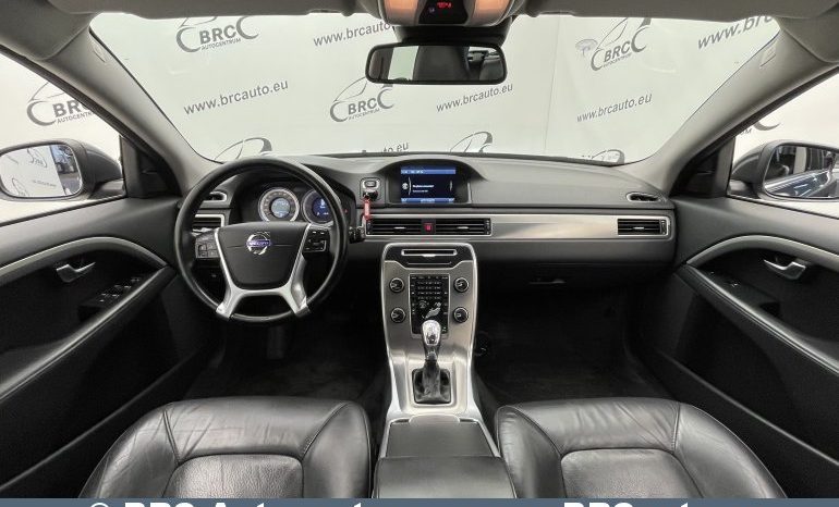 Volvo V70 D2 Drive Automatas 2012 full