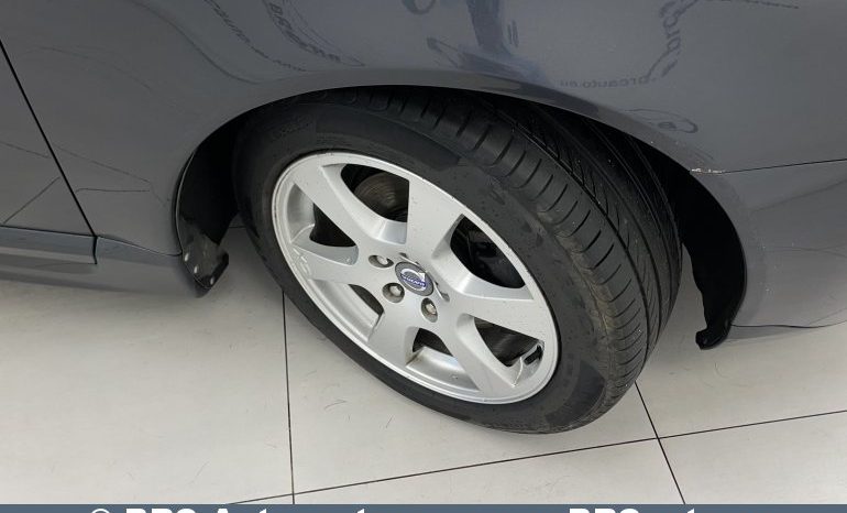 Volvo V70 D2 Drive Automatas 2012 full