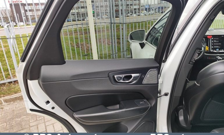 Volvo XC 60 T6 R-Line AWD Automatas 2018 full