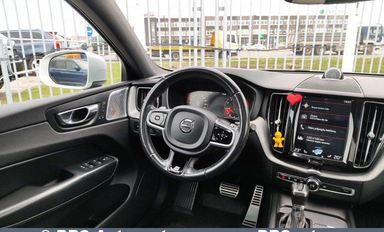 Volvo XC 60 T6 R-Line AWD Automatas 2018 full