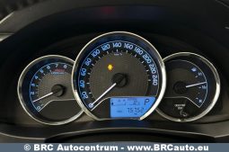Toyota Corolla 1.6 Valvematic Automatas 2016 full