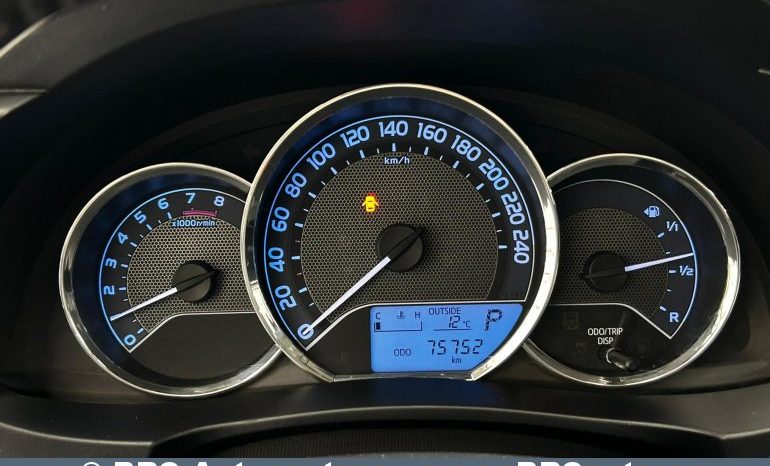 Toyota Corolla 1.6 Valvematic Automatas 2016 full