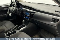Toyota Corolla 1.6 Valvematic Automatas 2016 full