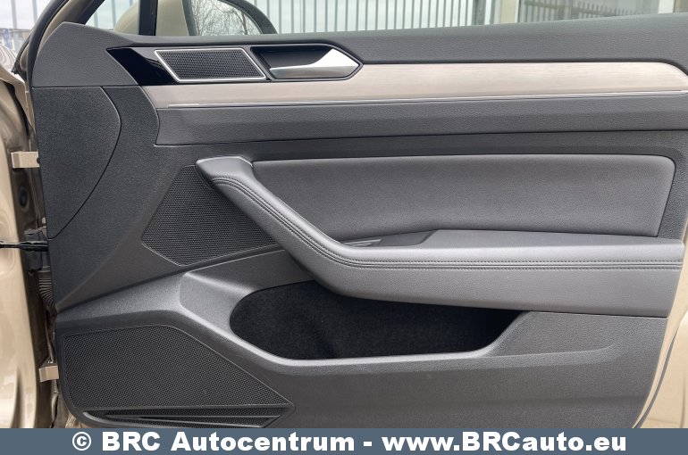 Volkswagen Passat 2.0 TDI DSG Automatas 2016