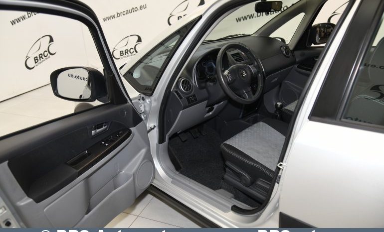 Suzuki SX4 1.6 VVT SE 4×4 2013 full