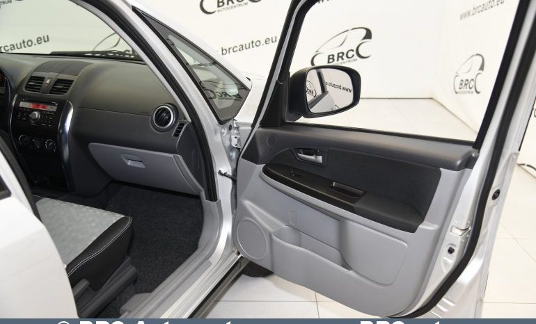 Suzuki SX4 1.6 VVT SE 4×4 2013 full