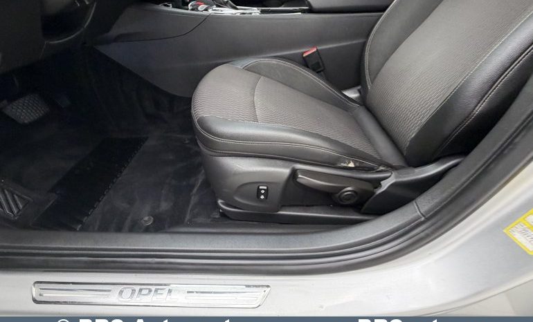 Opel Insignia Sports Tourer 2.0CDTI Automatas 2018 full