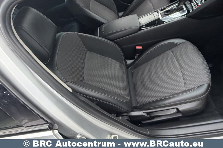 Opel Insignia Sports Tourer 2.0CDTI Automatas 2018