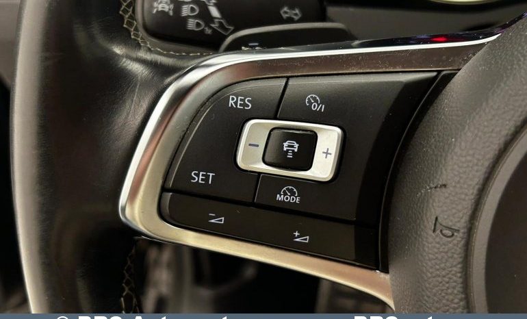 Volkswagen Passat 2.0 TDI R-Line DSG Automatas 2015 full