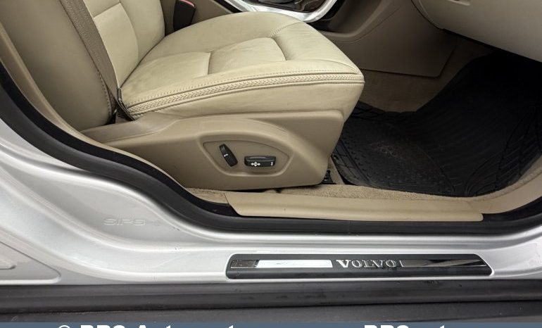 Volvo XC 70 T6 AWD Automatas 2014 full