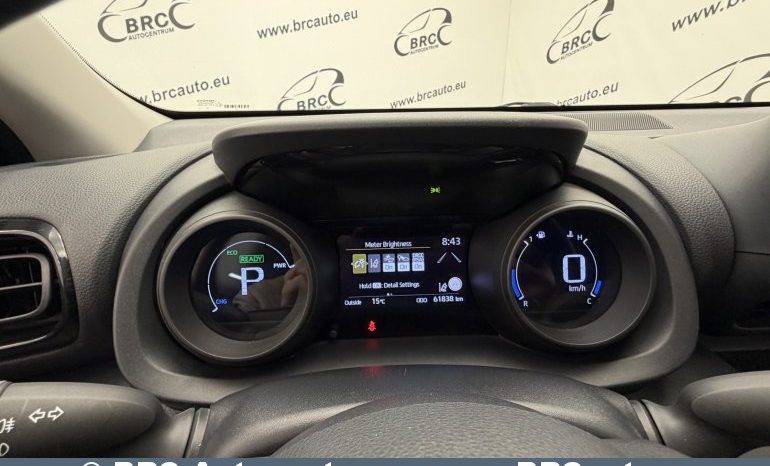 Toyota Yaris 1.5 Hybrid Elegant Automatas 2020 full