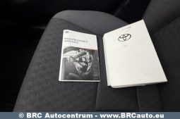 Toyota Yaris 1.5 Hybrid Elegant Automatas 2020 full