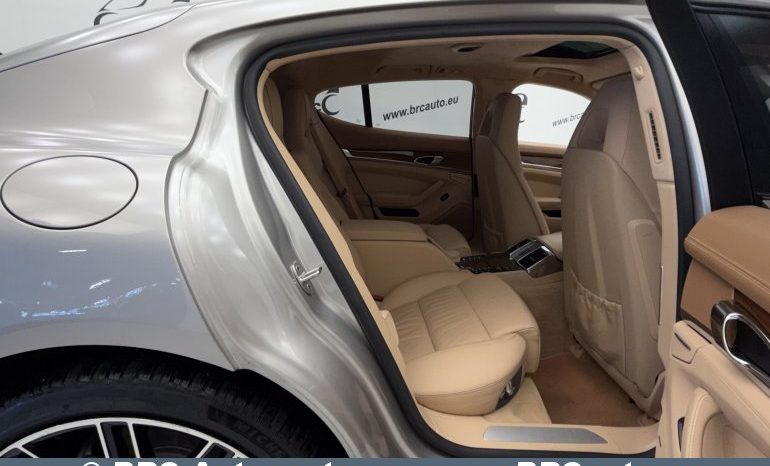 Porsche Panamera 4S Automatas 2011 full