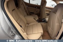 Porsche Panamera 4S Automatas 2011 full