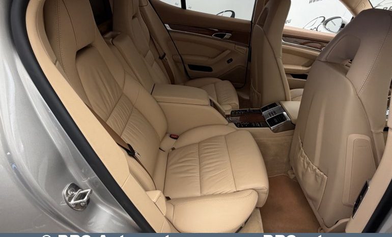 Porsche Panamera 4S Automatas 2011 full