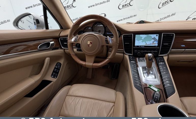 Porsche Panamera 4S Automatas 2011 full
