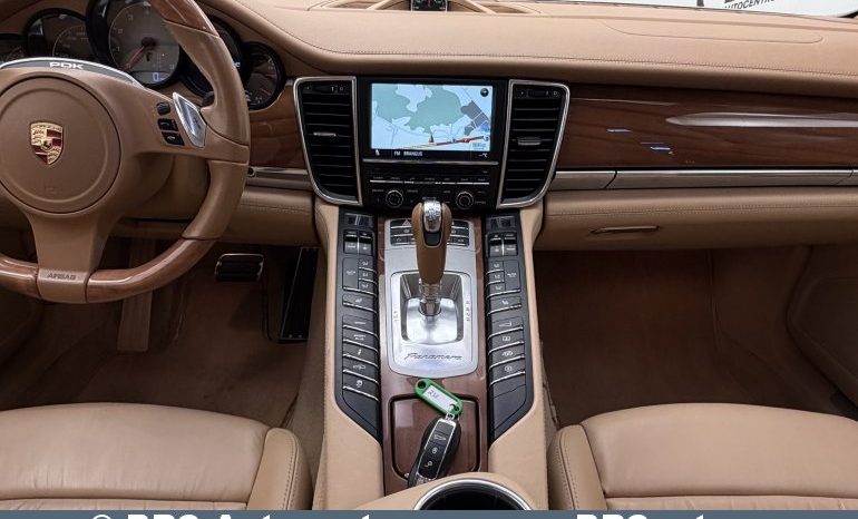 Porsche Panamera 4S Automatas 2011 full