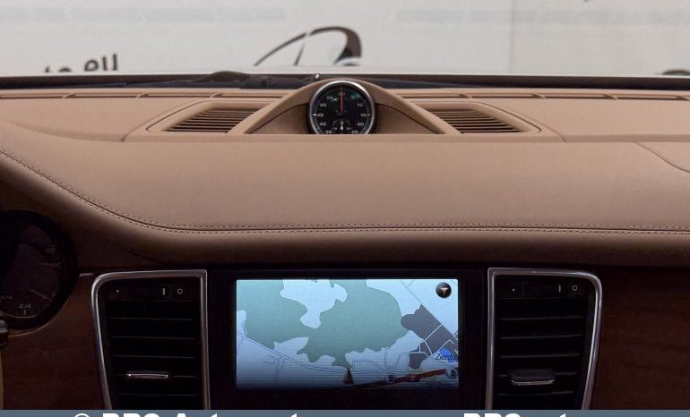 Porsche Panamera 4S Automatas 2011 full