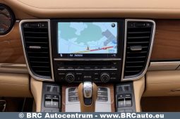 Porsche Panamera 4S Automatas 2011 full