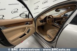 Porsche Panamera 4S Automatas 2011 full