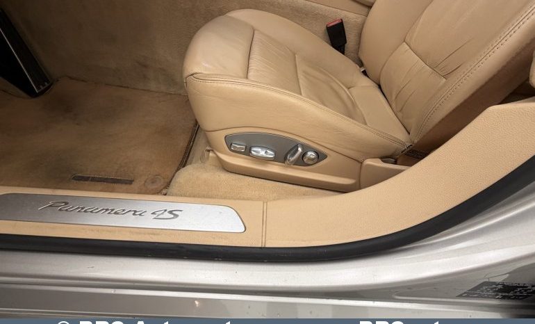 Porsche Panamera 4S Automatas 2011 full