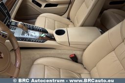 Porsche Panamera 4S Automatas 2011 full
