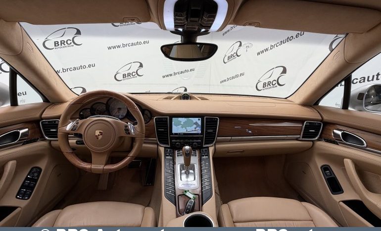 Porsche Panamera 4S Automatas 2011 full
