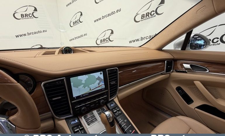 Porsche Panamera 4S Automatas 2011 full