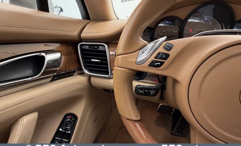 Porsche Panamera 4S Automatas 2011 full